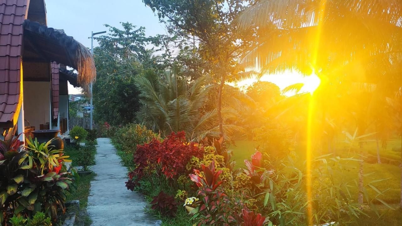 Bale Kembang Kuning Apartment Tetebatu Ngoại thất bức ảnh